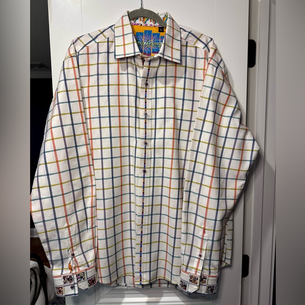 Like New! Men’s Robert Graham button down shirt- size XL